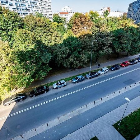 Rent Like Home - Gwiazdzista 10 Wrocław Kültér fotó