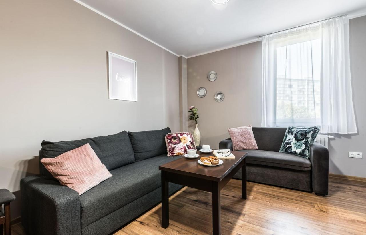 Rent Like Home - Gwiazdzista 10 Wrocław Kültér fotó