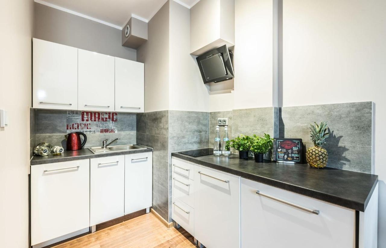 Rent Like Home - Gwiazdzista 10 Wrocław Kültér fotó