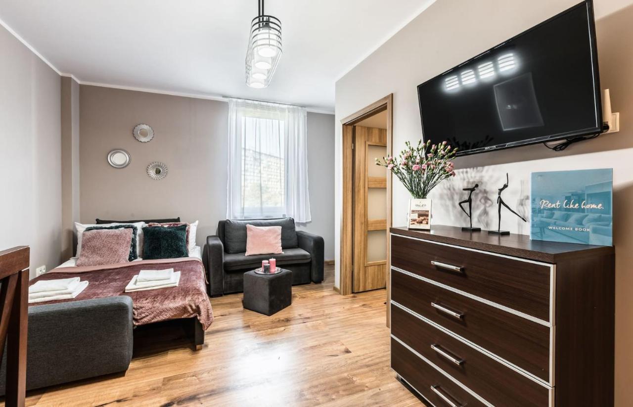 Rent Like Home - Gwiazdzista 10 Wrocław Kültér fotó