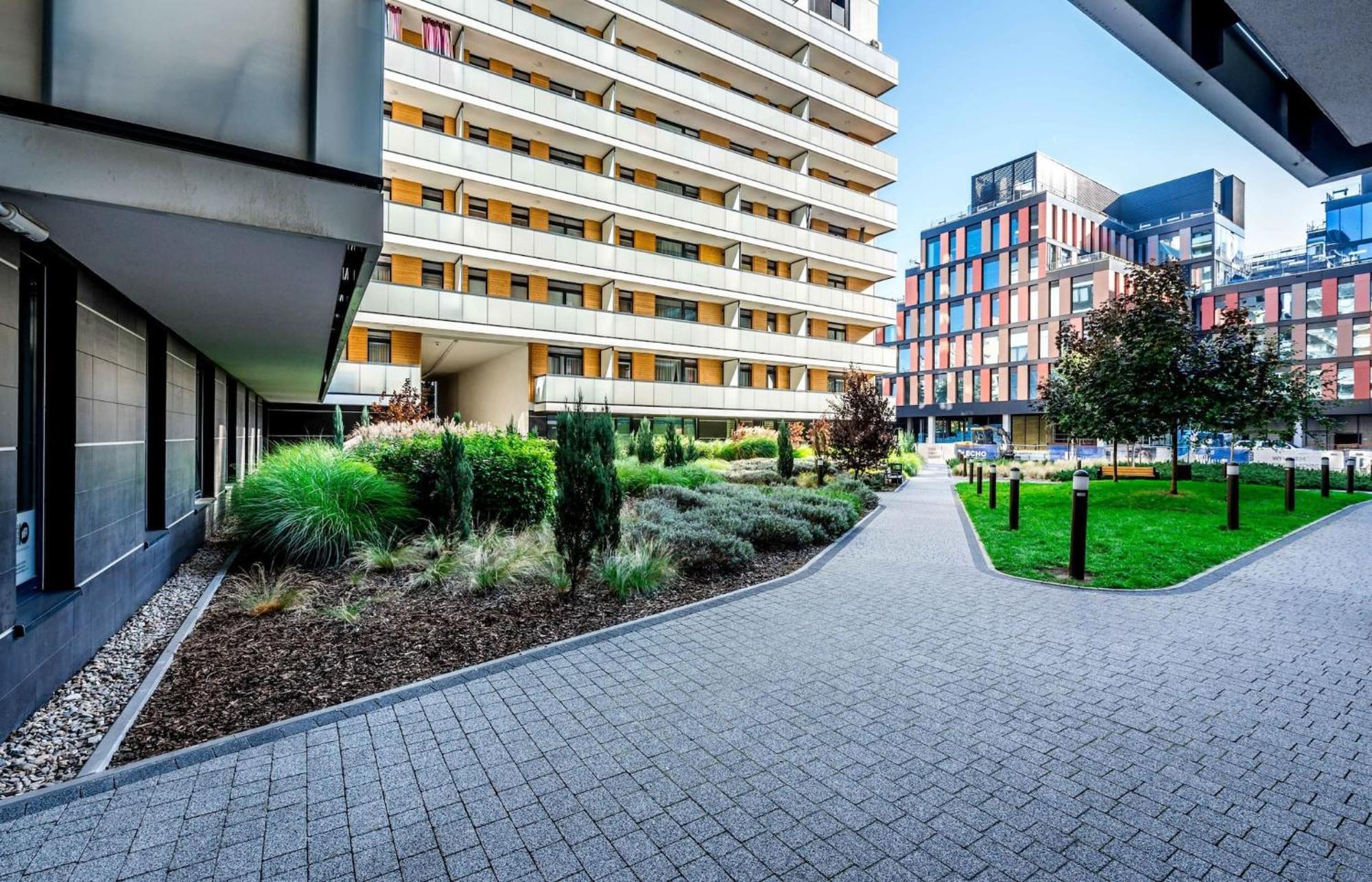 Rent Like Home - Gwiazdzista 10 Wrocław Kültér fotó